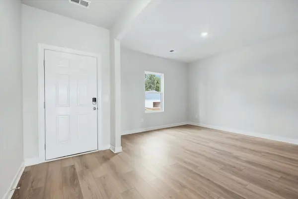 1525 Erindale DR, Wellford, SC 29385