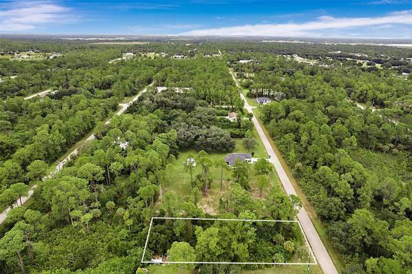 2011 WELLS AVE, Alva, FL 33920