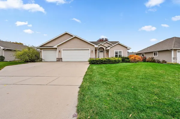 3180 ESSEN RD, Green Bay, WI 54311-5025