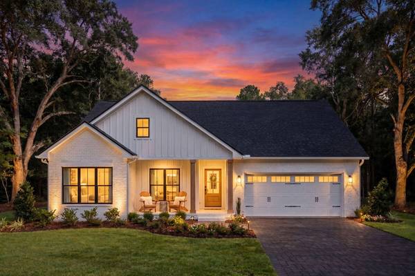 144 Anglewood Dr, Crossville, TN 38558