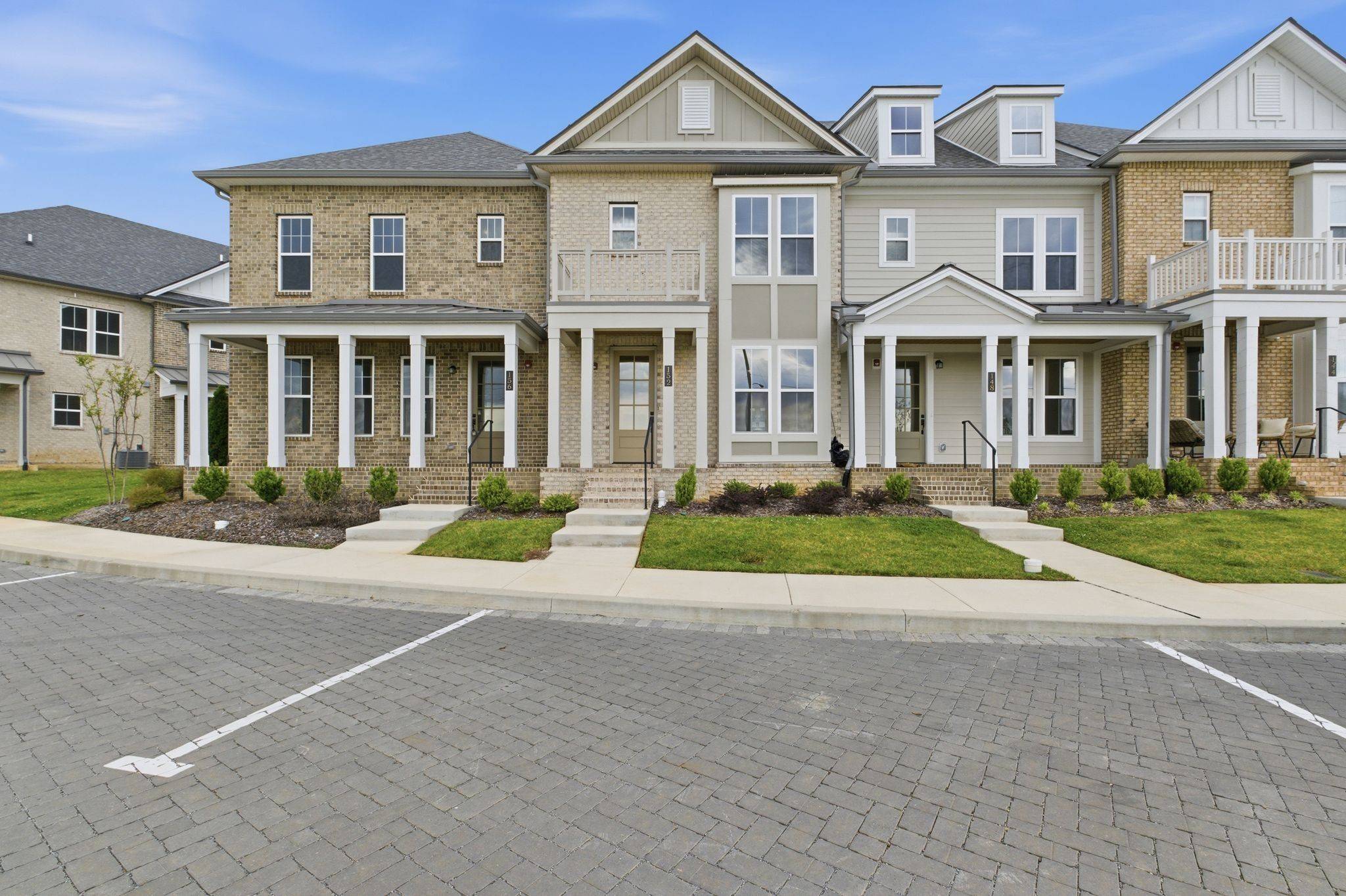 152 Nearwater Place, Hendersonville, TN 37075