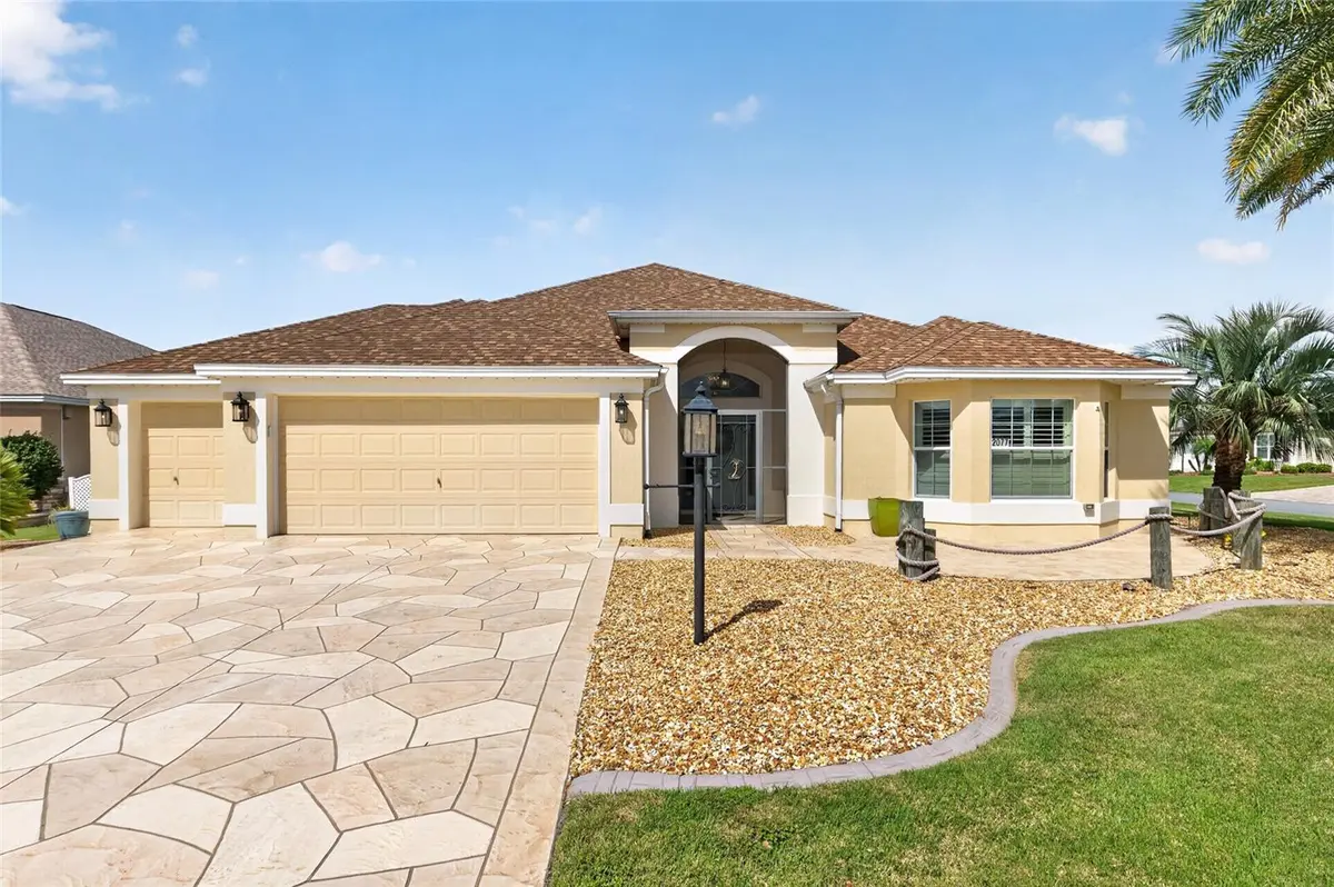 2077 VICKERS PL, The Villages, FL 32163