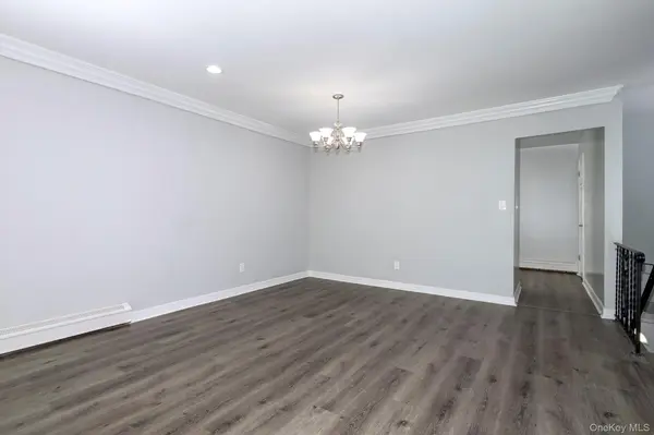 50 Chelsea DR #HS05, Bohemia, NY 11716