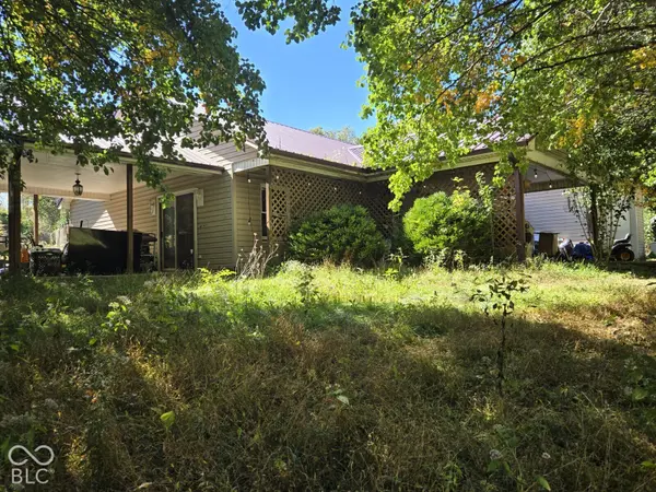 2180 N Timberview LN, Spencer, IN 47460
