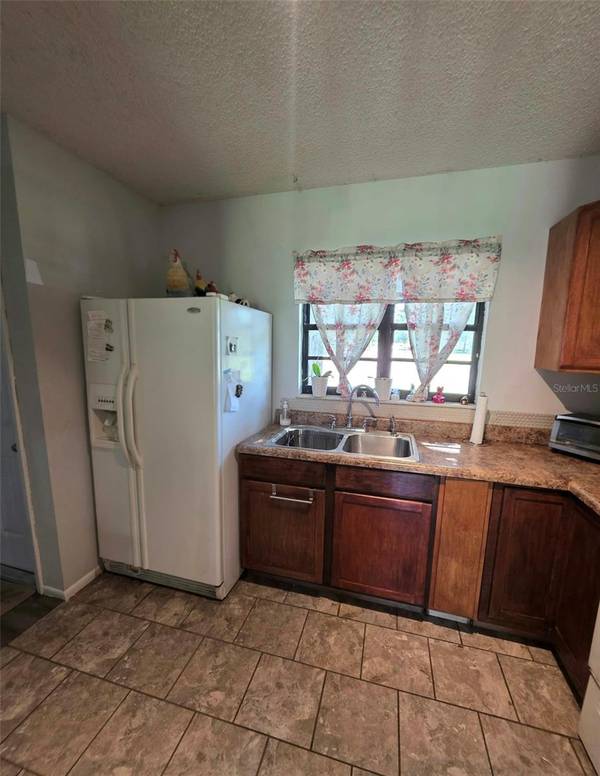 319 OAK TRACK PASS, Ocala, FL 34472