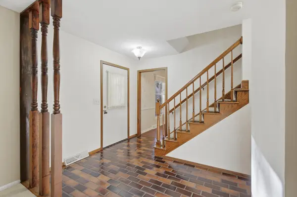 360 Quail RD, Dellwood, MN 55110