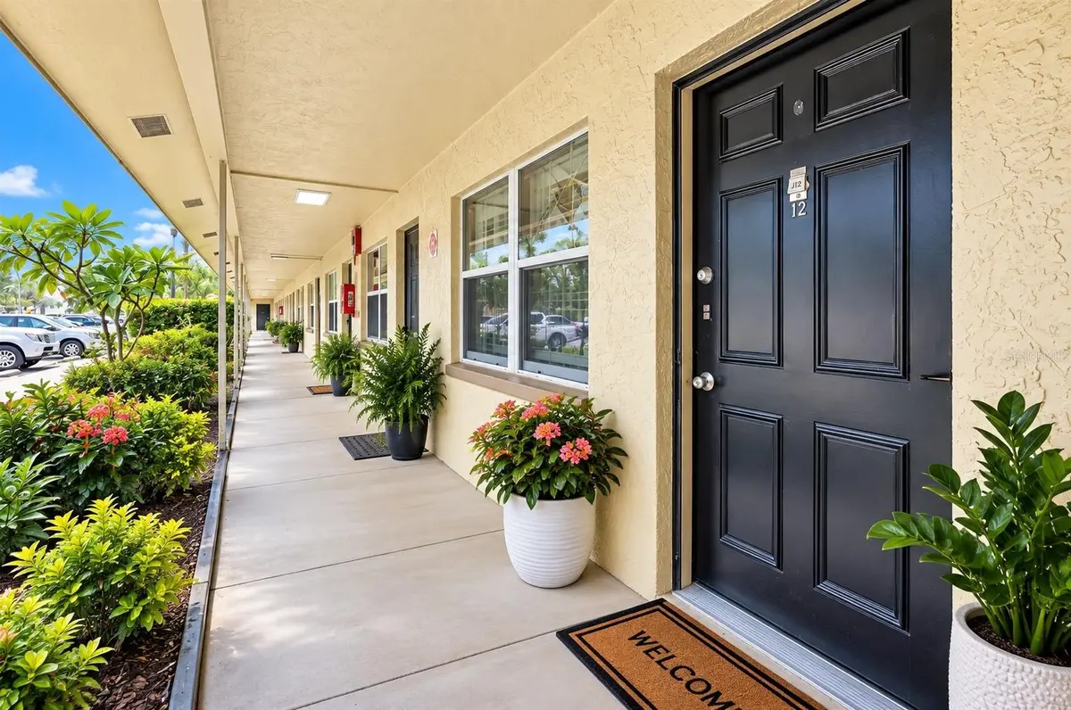 2501 HARN BLVD #J12, Clearwater, FL 33764