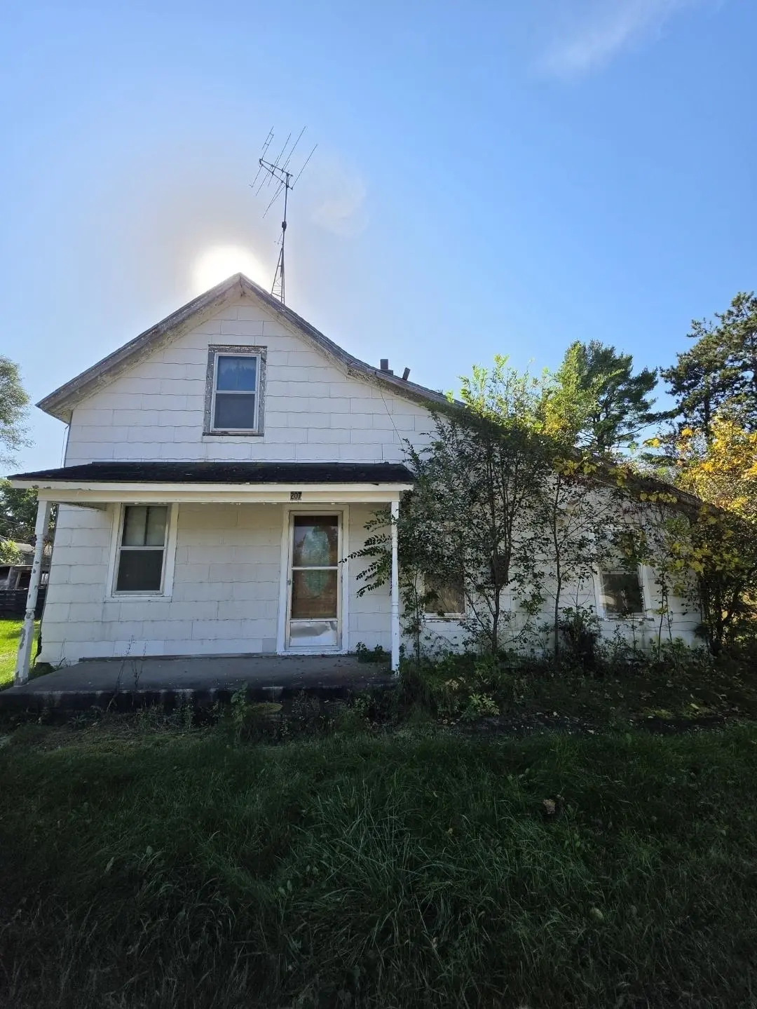 207 WATER ST, Redgranite, WI 54970