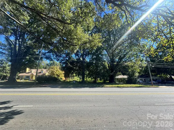 2439 Eastway Drive DR, Charlotte, NC 28205