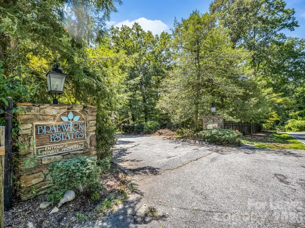 335 Melrose AVE #111, Tryon, NC 28782