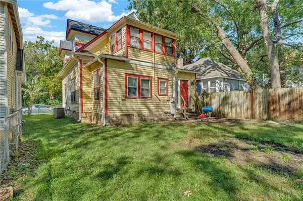 1412 SW Fillmore ST, Topeka, KS 66604
