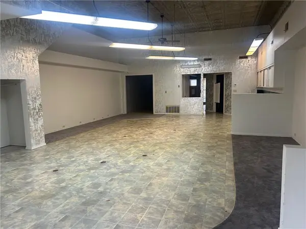 1718 Main ST, Parsons, KS 67357