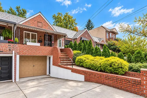 66-43 Alderton ST, Rego Park, NY 11374