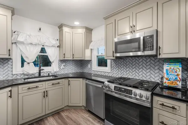 108 Beverly RD, Hempstead, NY 11550