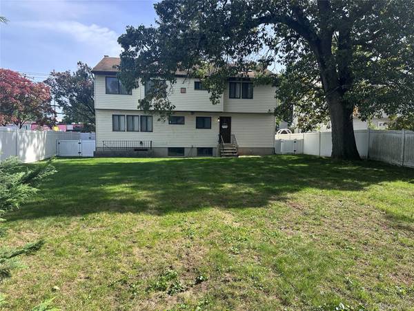 1346 Merrick AVE, Merrick, NY 11566