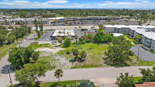 648 GUILD DR, Venice, FL 34285