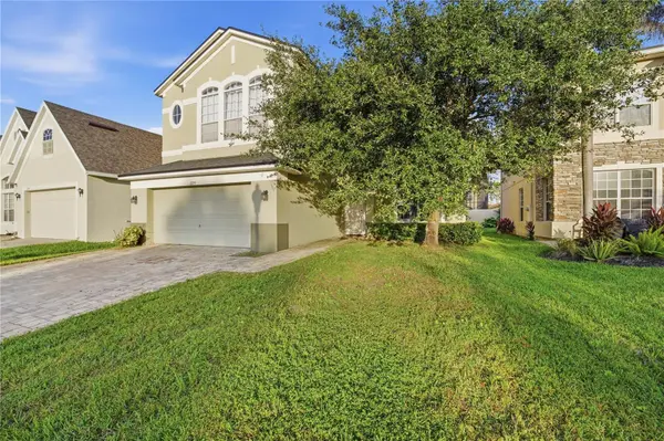 2215 CEDAR GARDEN DR, Orlando, FL 32824
