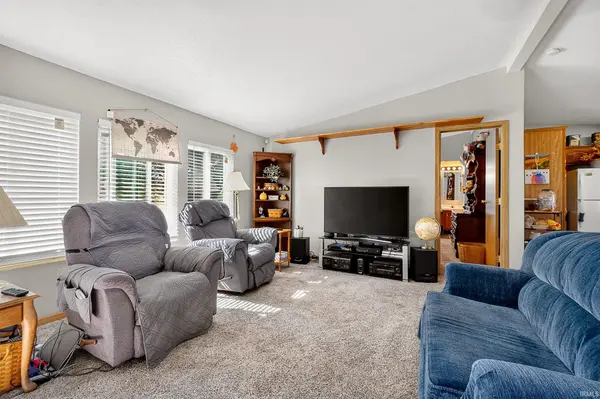 8264 W 600 RD, Tipton, IN 46072