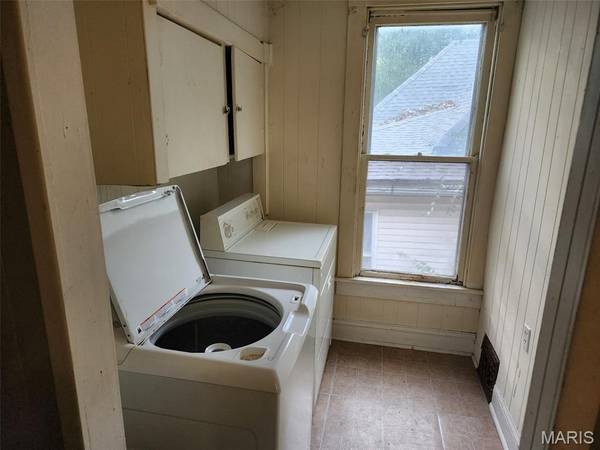 1805 Grace ST, Hannibal, MO 63401