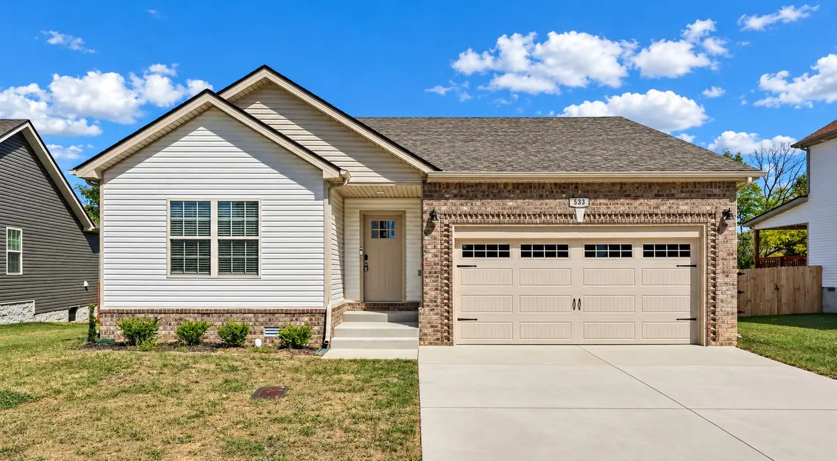 533 Lucky Ln, Clarksville, TN 37042