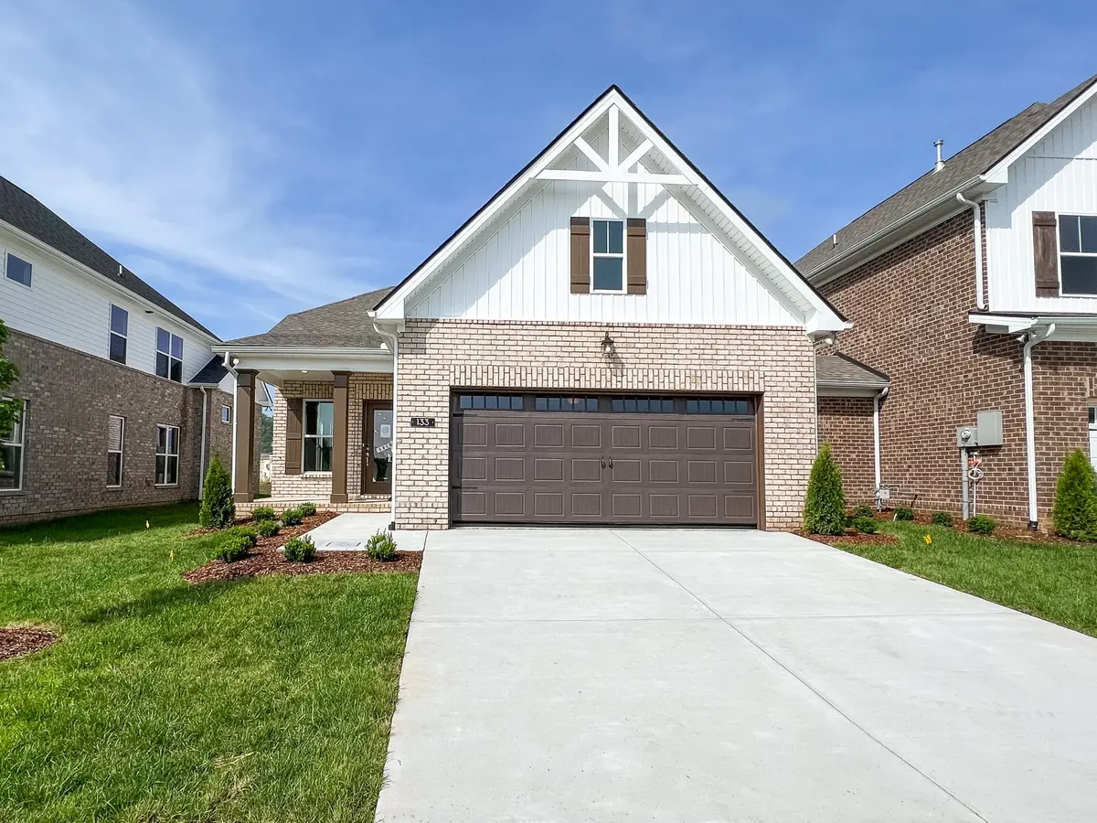 236 Hudson Dr, Gallatin, TN 37066