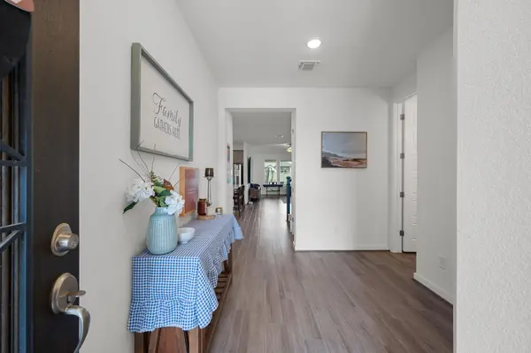 171 Alicante LN, Liberty Hill, TX 78642