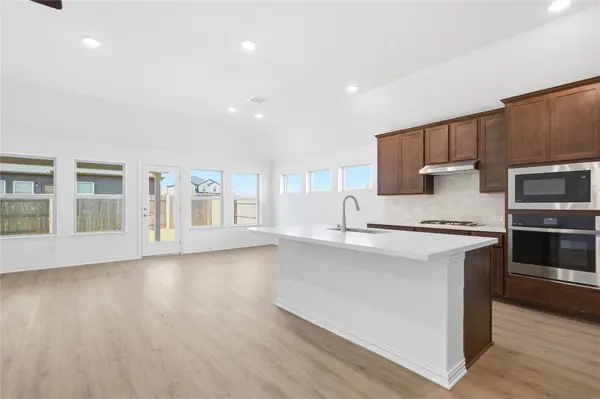 13612 Endless Narrow LN, Elgin, TX 78621