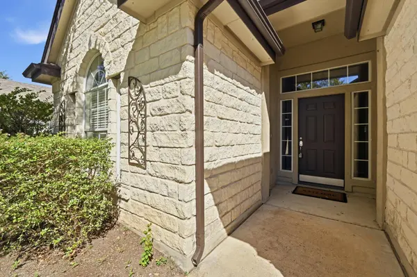 11524 Emerald Falls DR, Austin, TX 78738