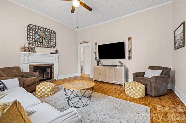231 E Jefferson ST, York, SC 29745