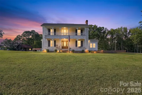 3098 Irene Bridge HWY, Hickory Grove, SC 29717