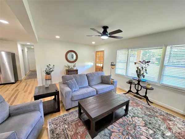 2610 Fairgreen DR, Gastonia, NC 28056
