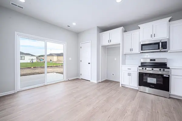903 2nd ST, Perry, KS 66073
