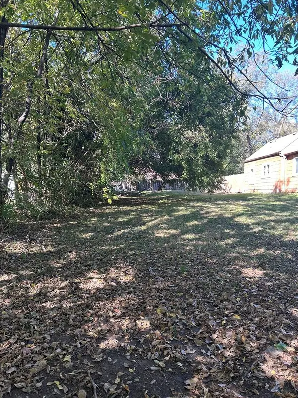 512 Dakota ST, Leavenworth, KS 66048