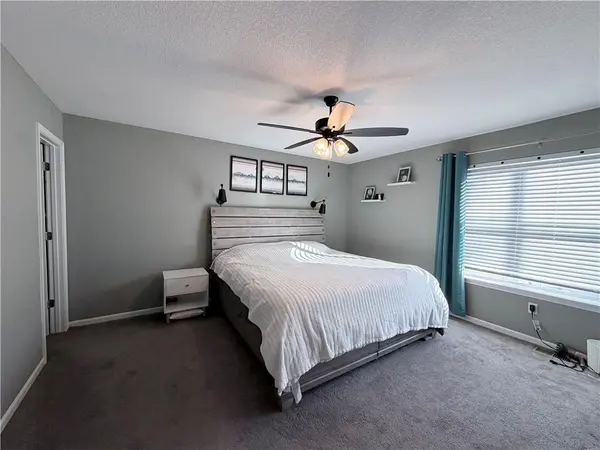 3008 NE 53rd TER, Kansas City, MO 64119