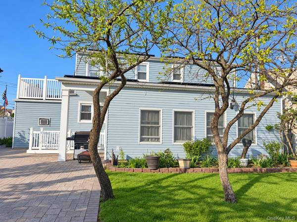 2360 York ST, East Meadow, NY 11554