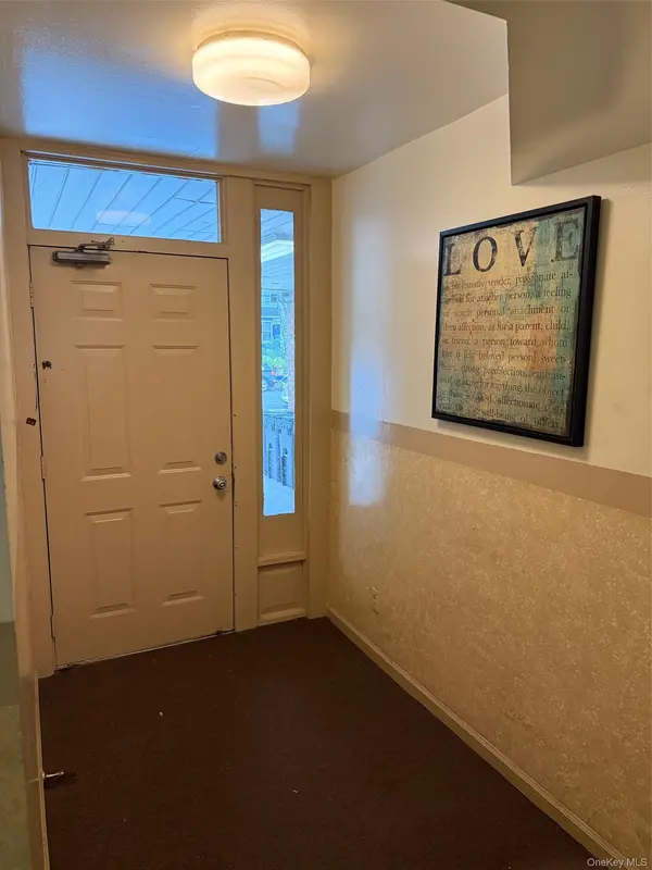 119-49 6th AVE, College Point, NY 11356