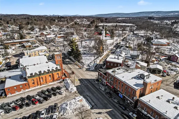 66 Main ST, Warwick, NY 10990