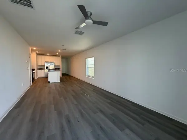 2713 RUNNERS CIRCLE, Clermont, FL 34714