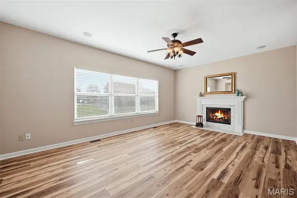 3908 Jost Farm WAY, St Louis, MO 63034
