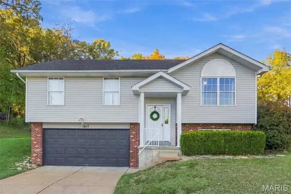 1017 Cross Creek DR, Imperial, MO 63052
