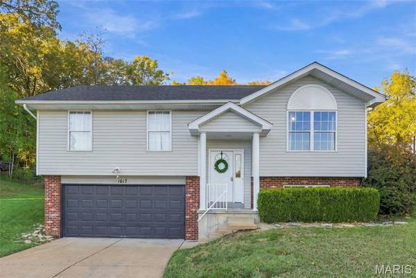 1017 Cross Creek DR, Imperial, MO 63052
