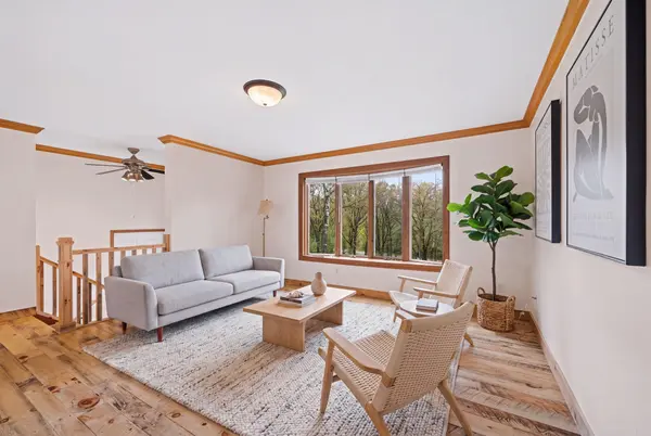 473 Country View RD, Hudson, WI 54016
