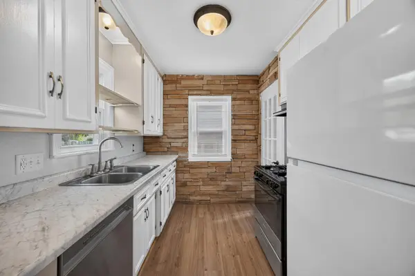 1701 4th ST E, Saint Paul, MN 55106