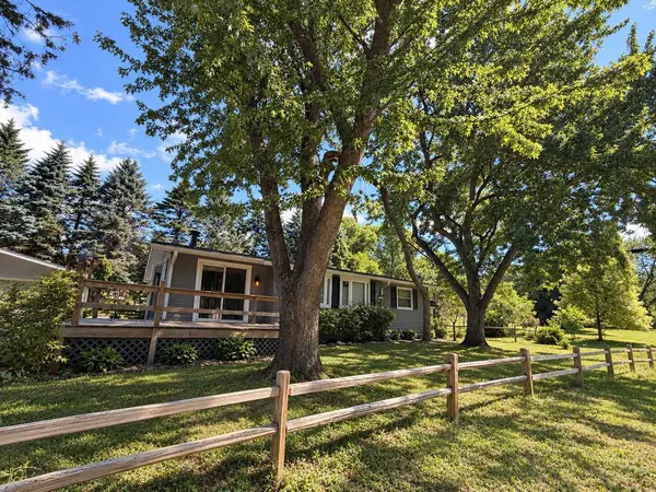 1236 2nd ST, Saint Paul Park, MN 55071
