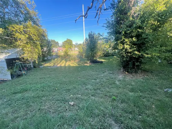 1146 N Kansas AVE, Claremore, OK 74017