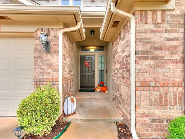 15524 Boulder DR, Edmond, OK 73013