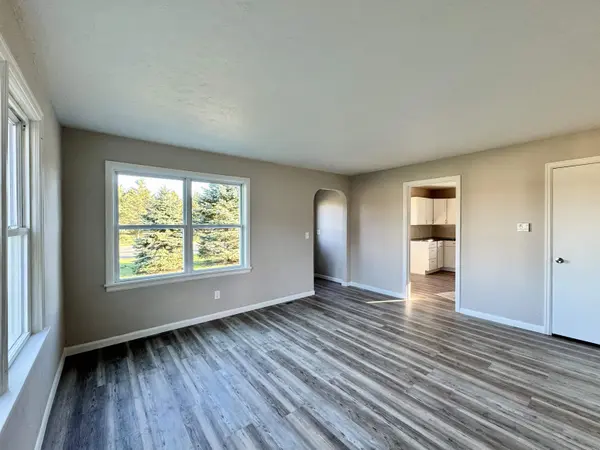 N11031 STATE ROAD 22, Clintonville, WI 54929