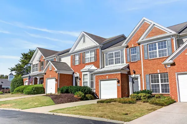 426 Old Towne Dr, Brentwood, TN 37027