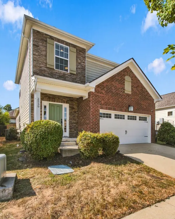 2539 Walpole Ln, Columbia, TN 38401