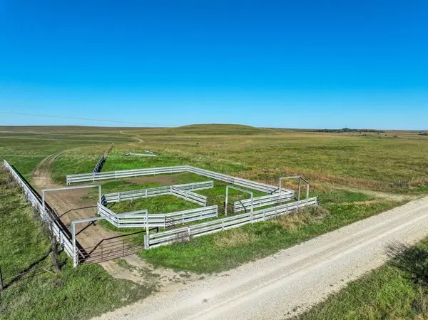 000 Grouse Rd, Yates Center, KS 66783